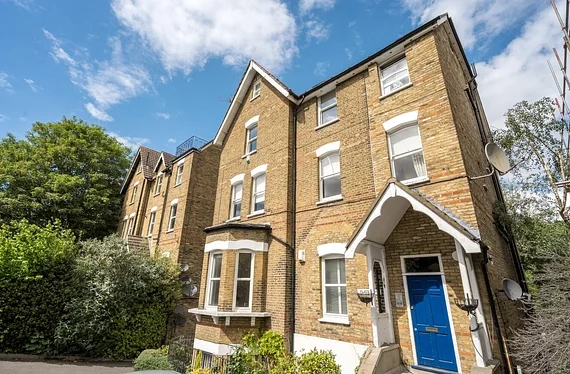 Flat Chulsa Road in Greater London