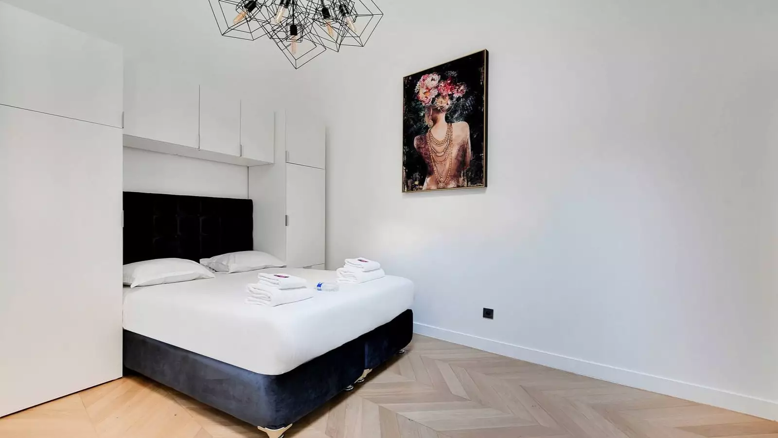 Appartement Rue La Boétie à Paris