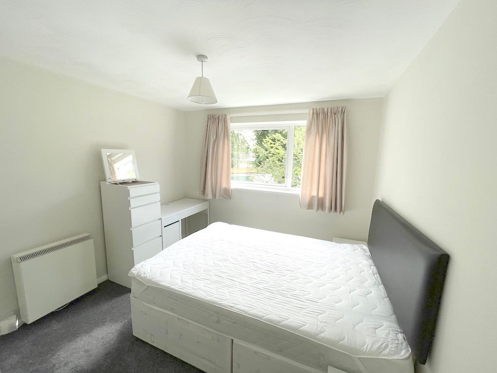Flat Park Grange Croft in Sheffield