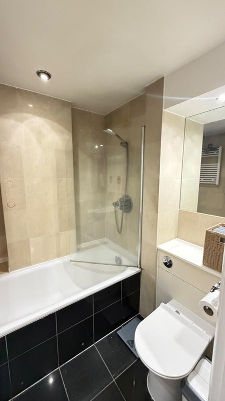 Room Old Marylebone Road in City of Westminster
