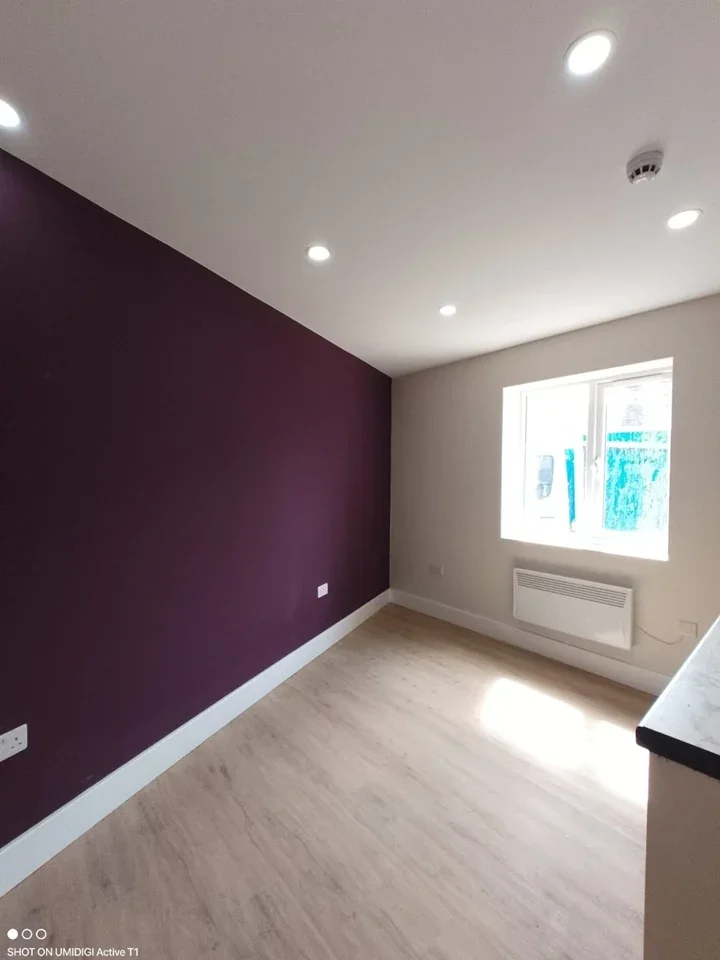 Room Firhill Road in Greater London