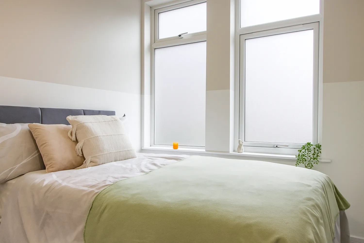 Room Brookhill Street in Nottingham