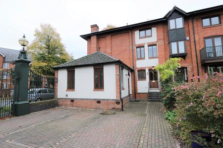 Flat Lillington Avenue in Royal Leamington Spa