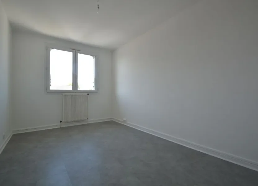 Flat Rue Luc in Lescar