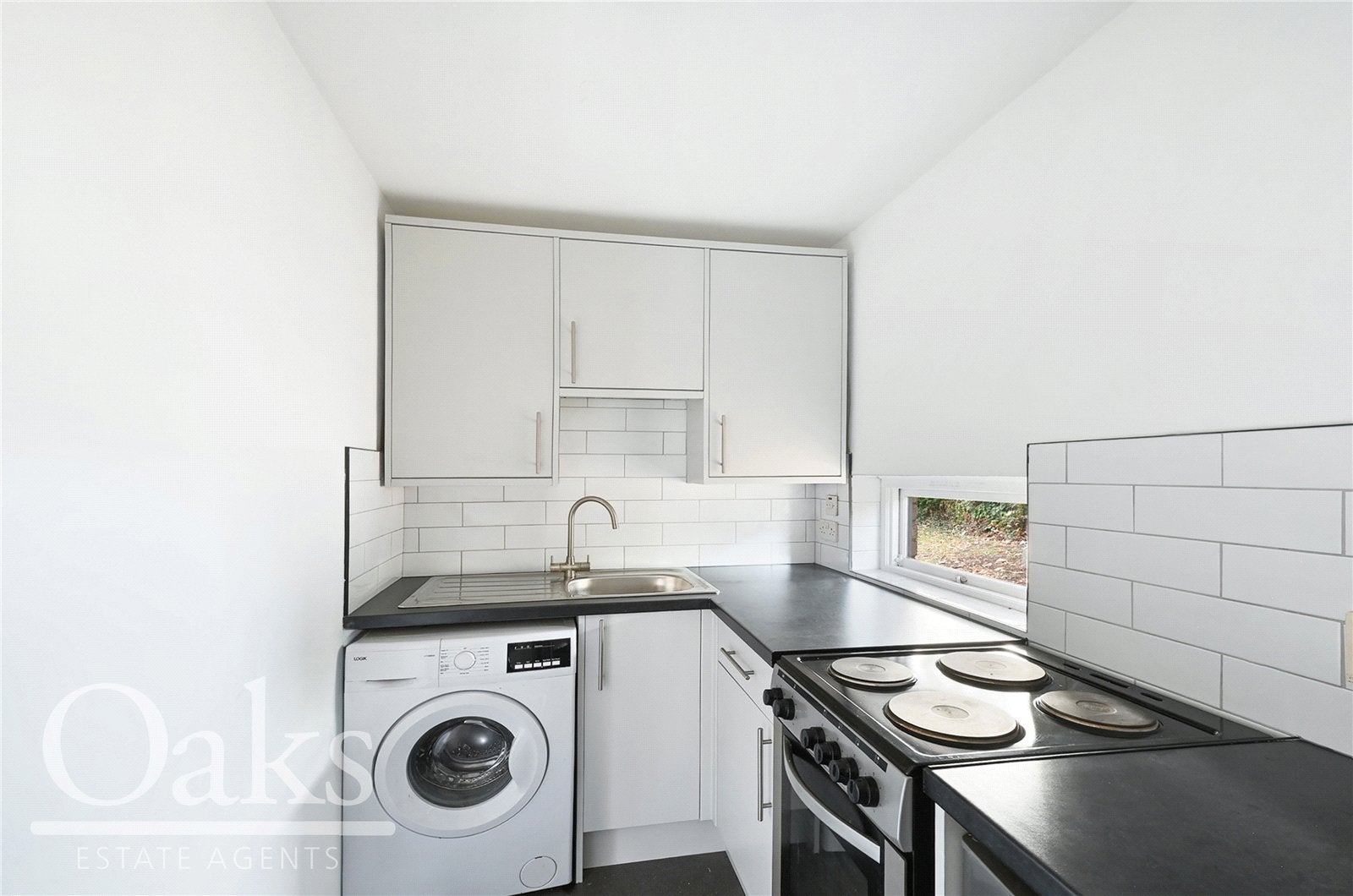 Flat Shinners Close in Greater London