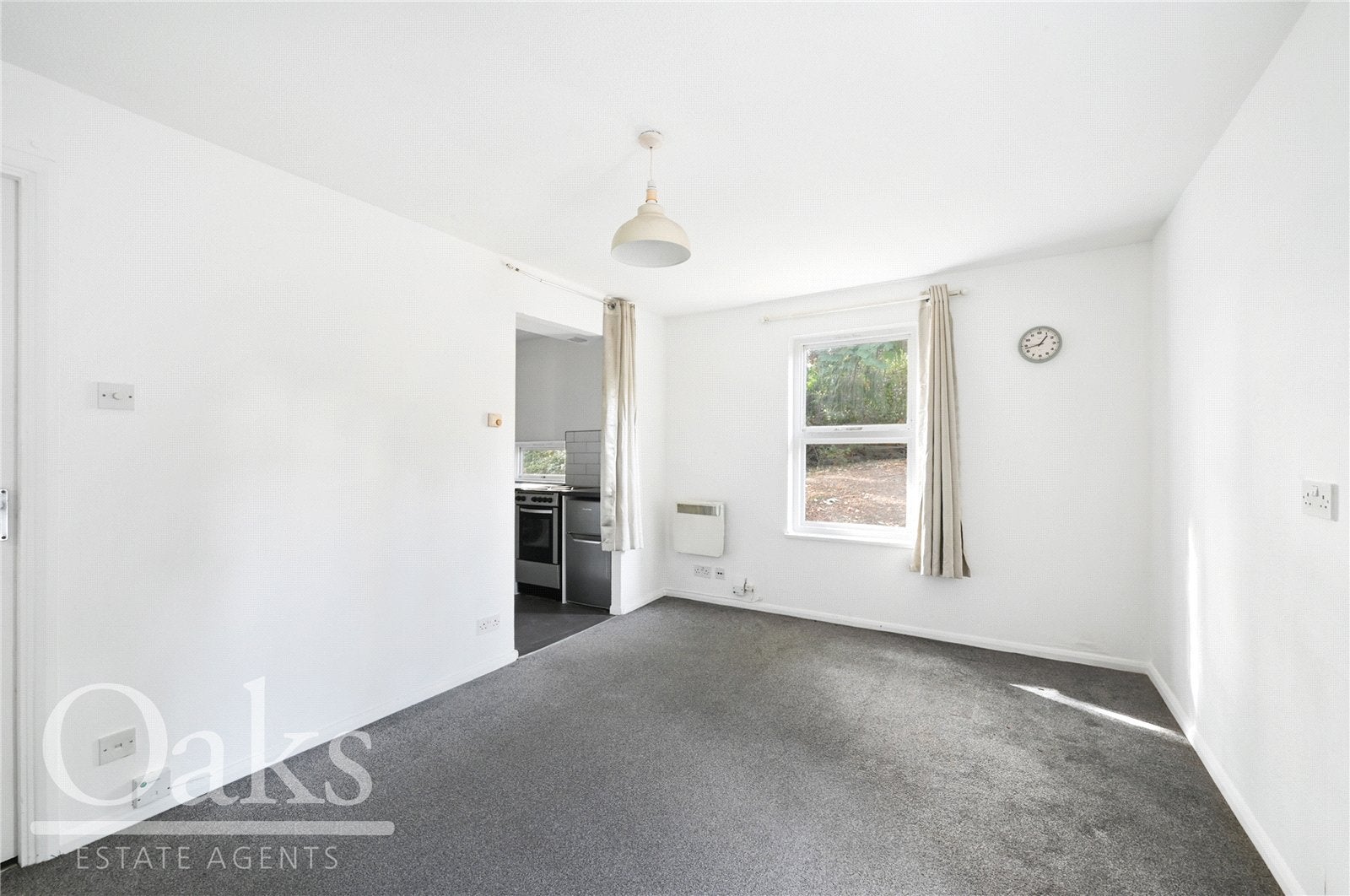Flat Shinners Close in Greater London