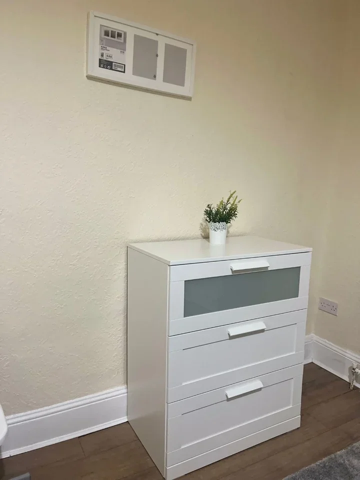 Room Earlham Grove in Greater London