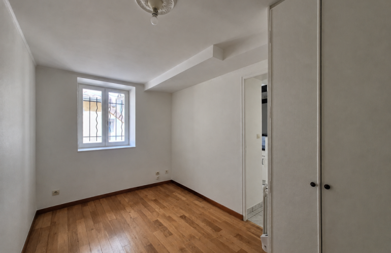 Flat Rue de Paris in Chevreuse