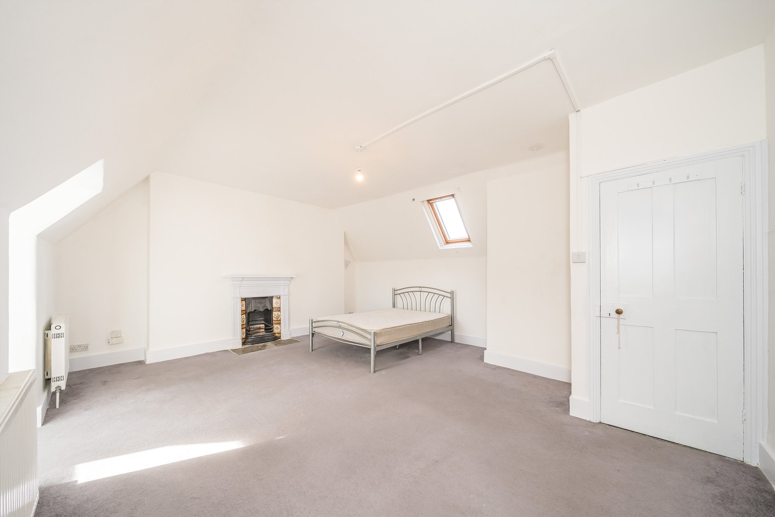Flat Stanthorpe Road in Greater London