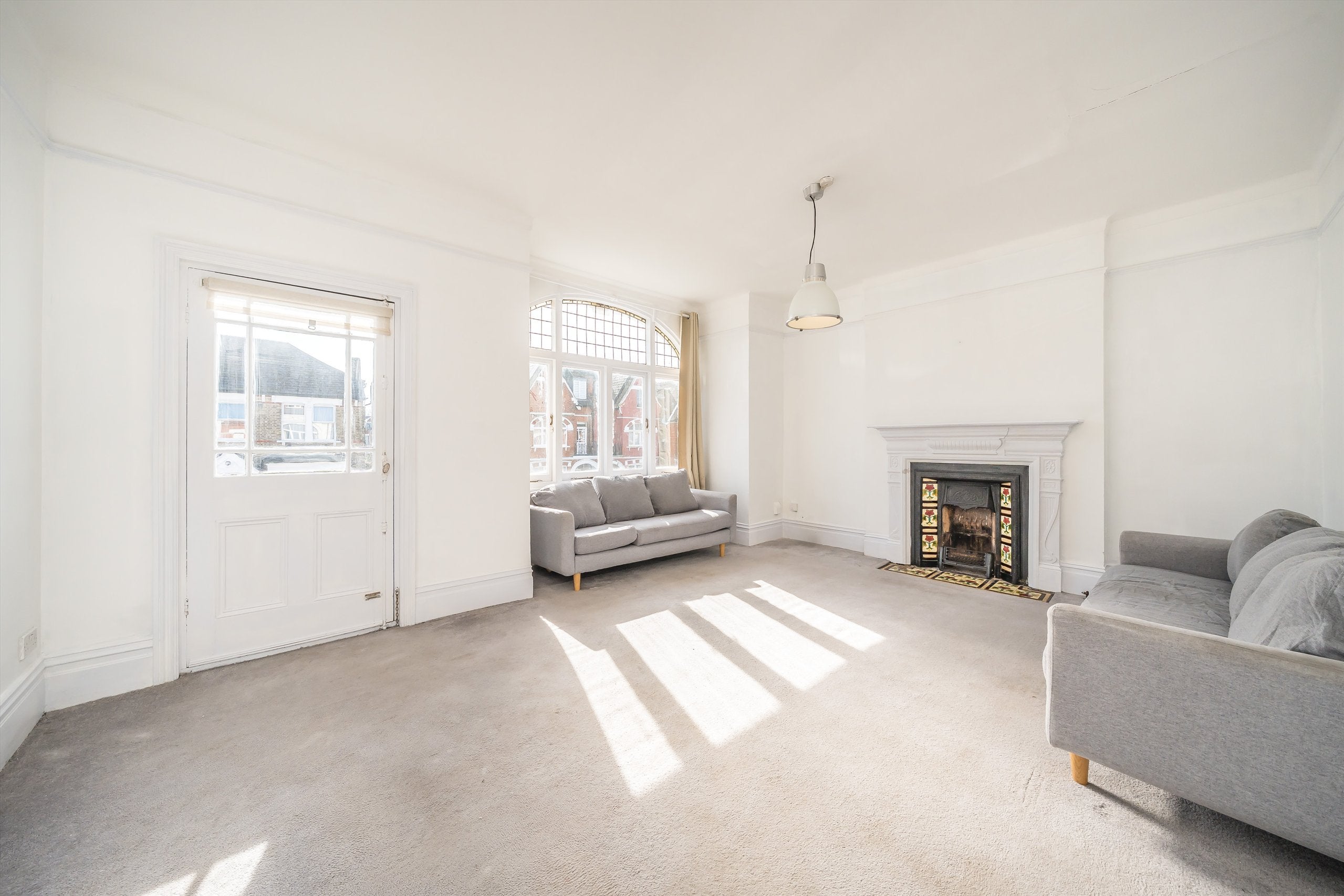 Flat Stanthorpe Road in Greater London