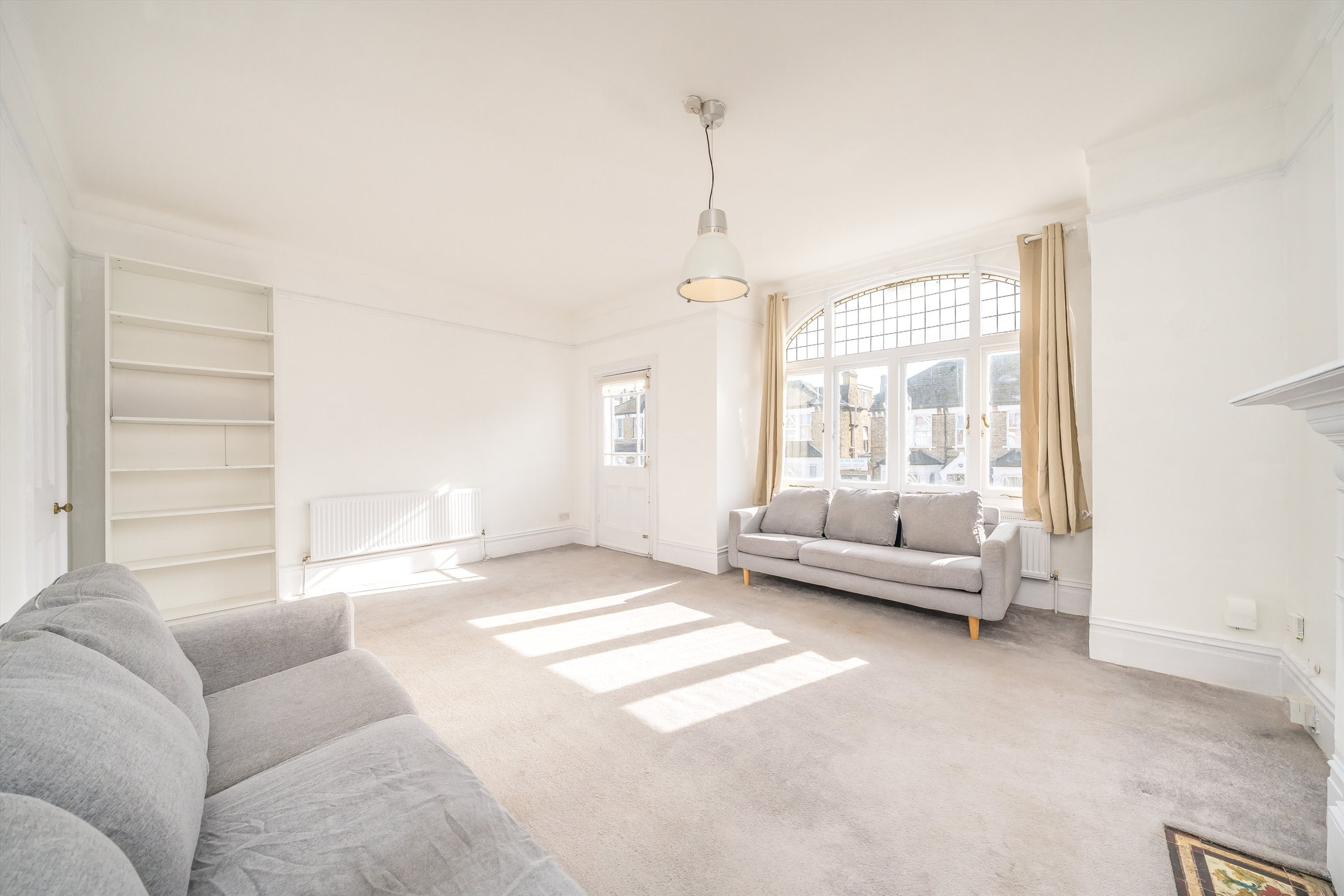 Flat Stanthorpe Road in Greater London