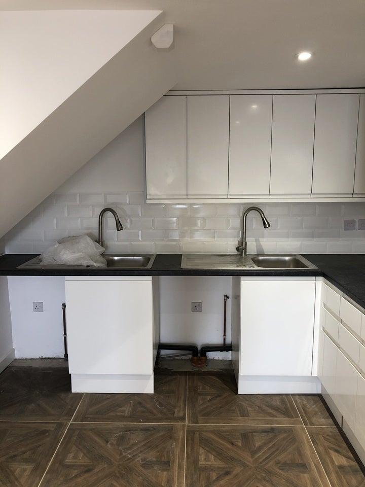 Room Crossways Road in London