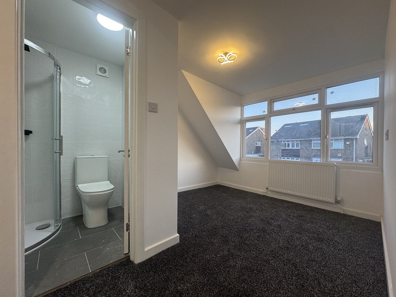 Room Crossways Road in London
