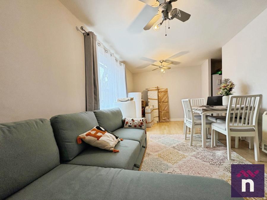 Flat Brabant Way in Westbury