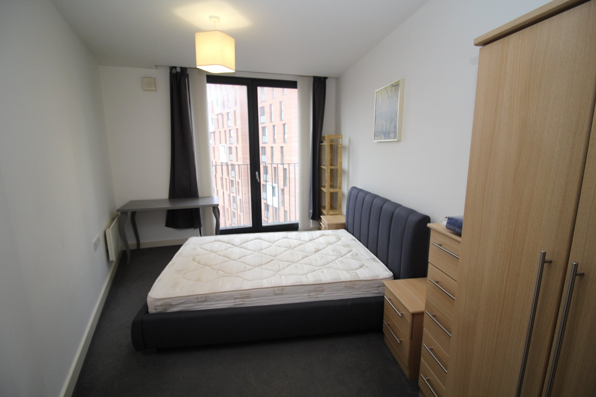 Flat Whitworth Street in Manchester