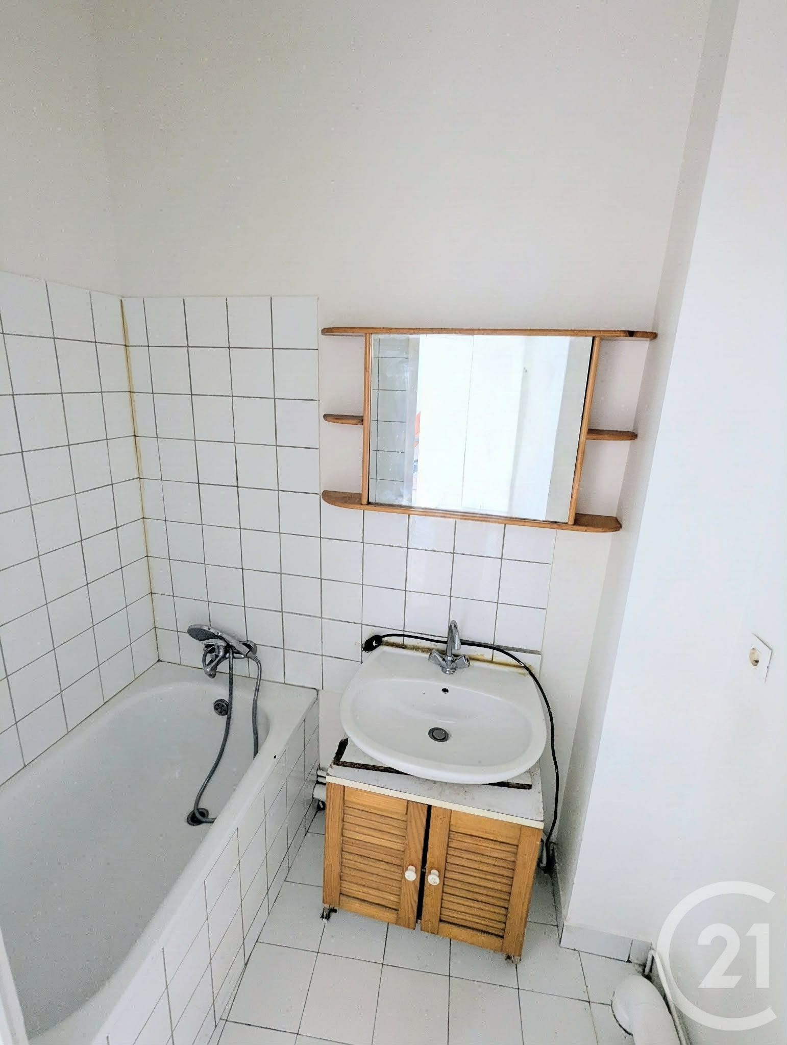 Flat Rue Paul Doumer in Triel-sur-Seine