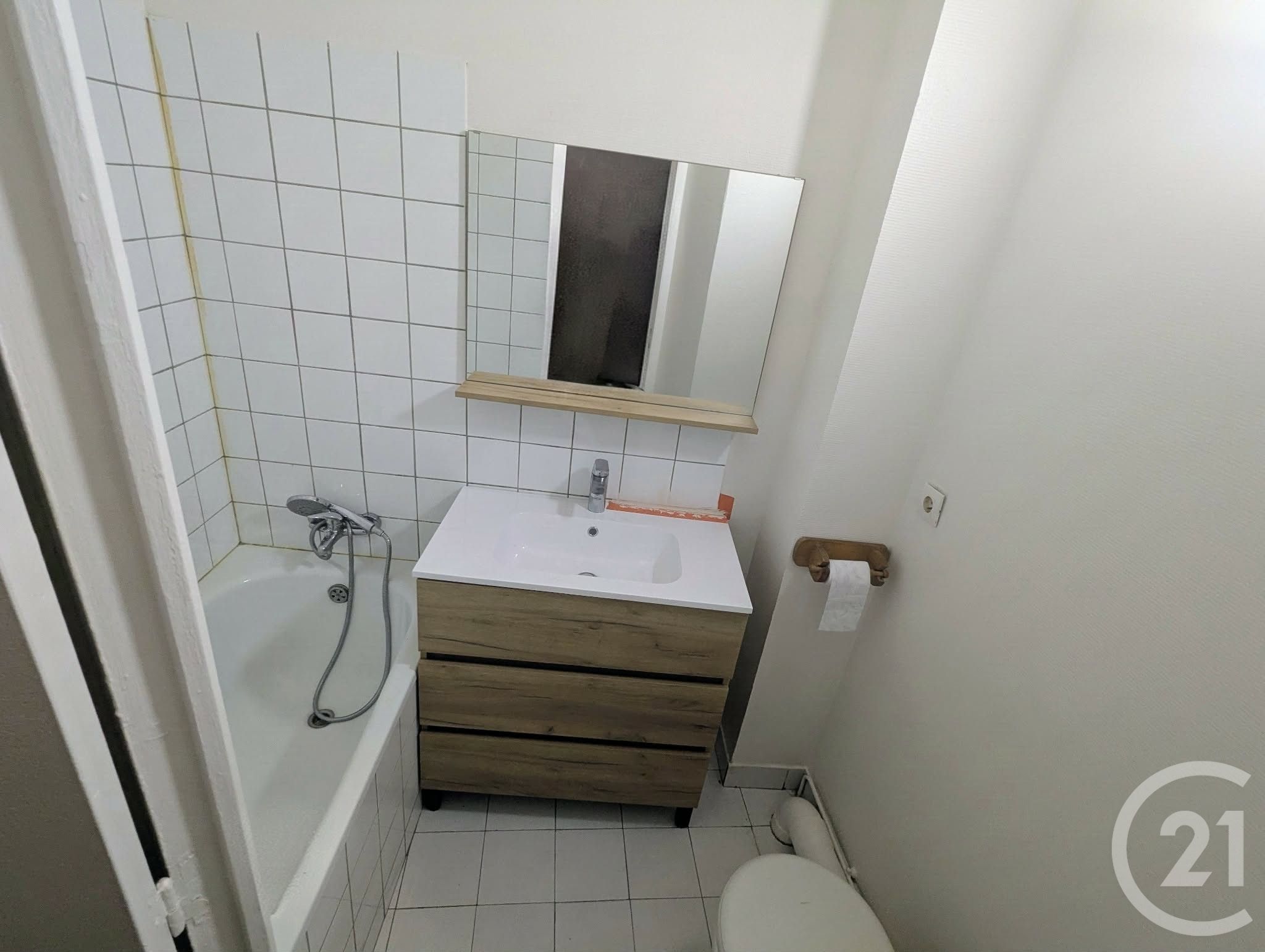 Flat Rue Paul Doumer in Triel-sur-Seine