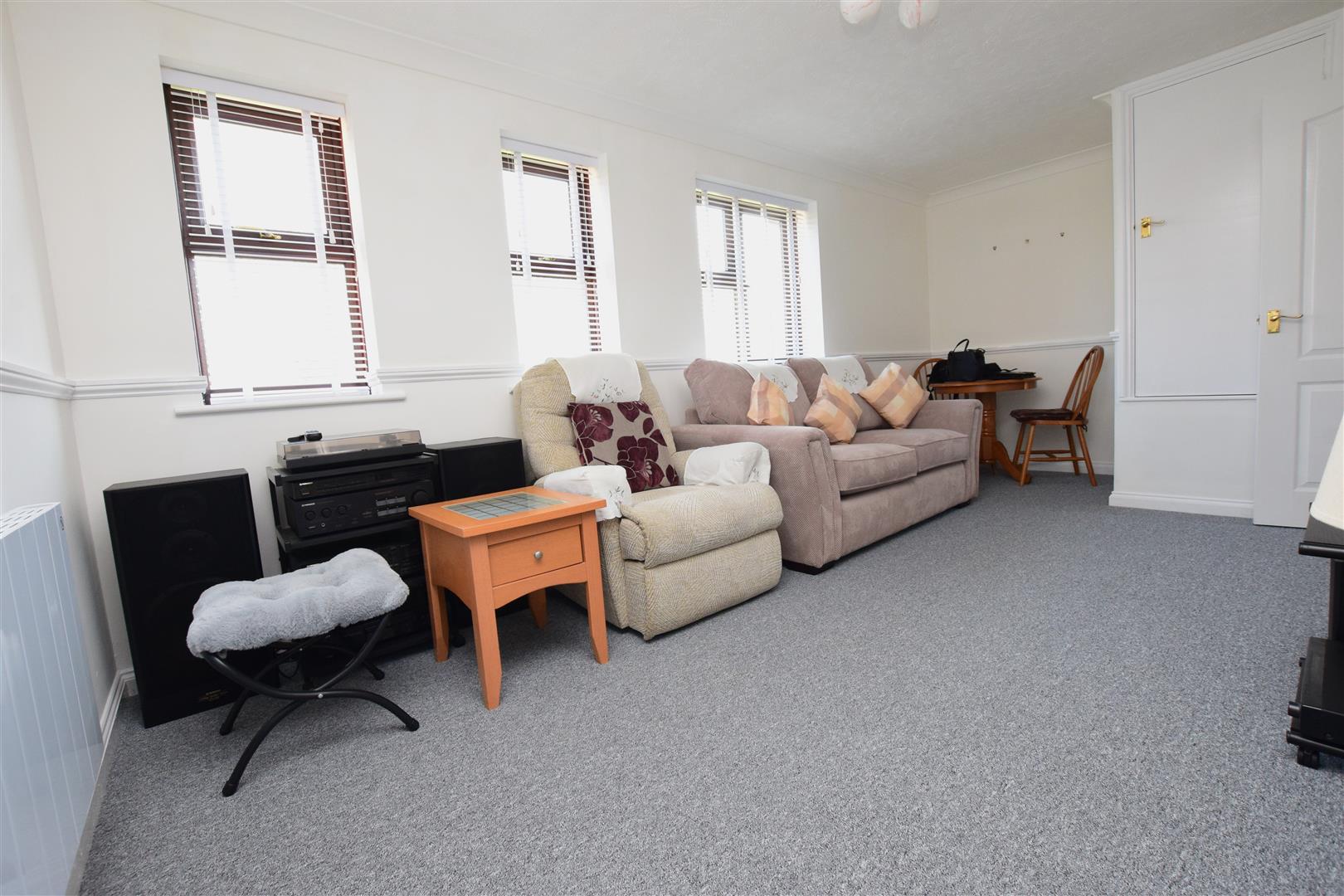 Flat Aylewyn Green in Sittingbourne