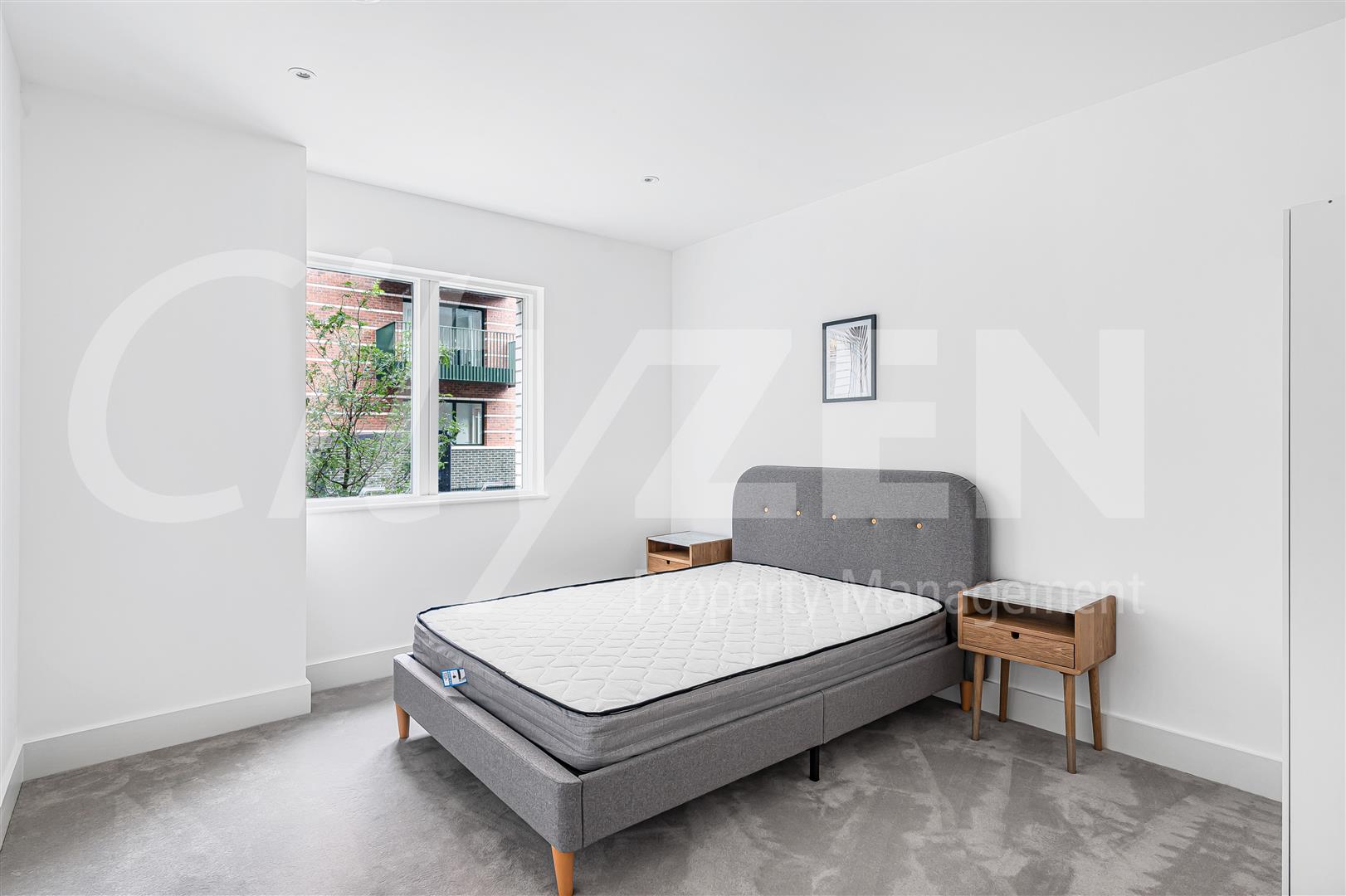 Flat Saint John's Hill in Greater London