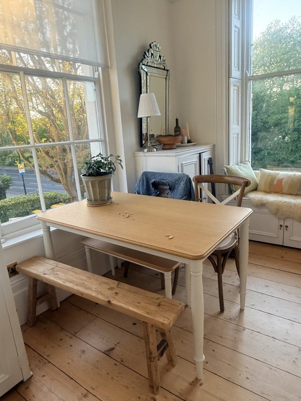 Room Crescent Grove in Greater London