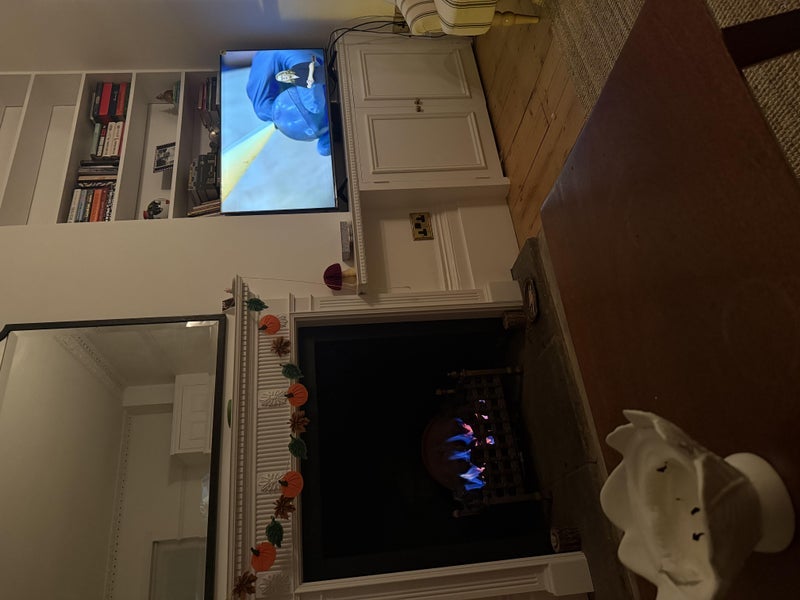 Room Crescent Grove in Greater London