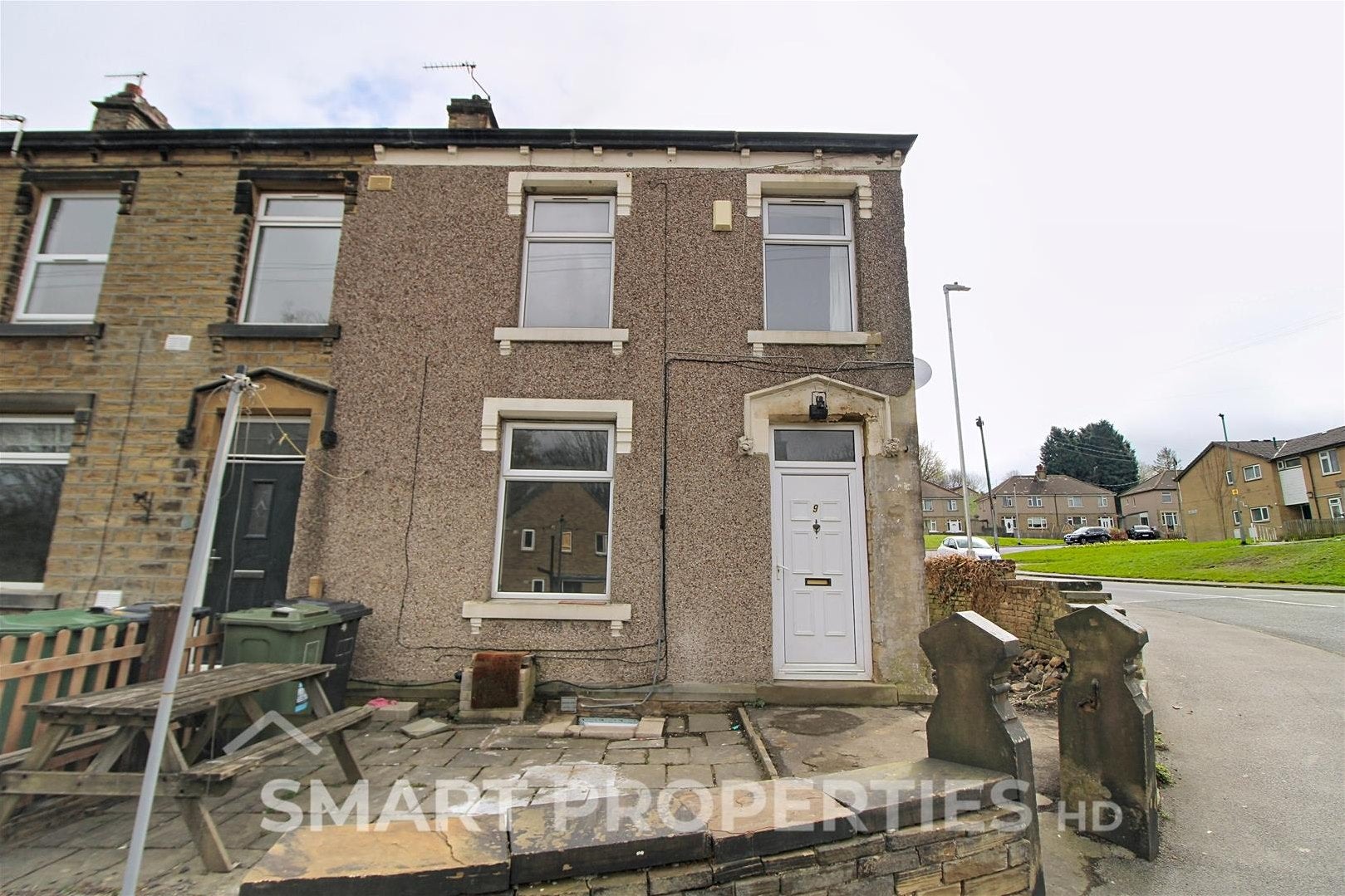 Flat Falcon Street in Kirklees