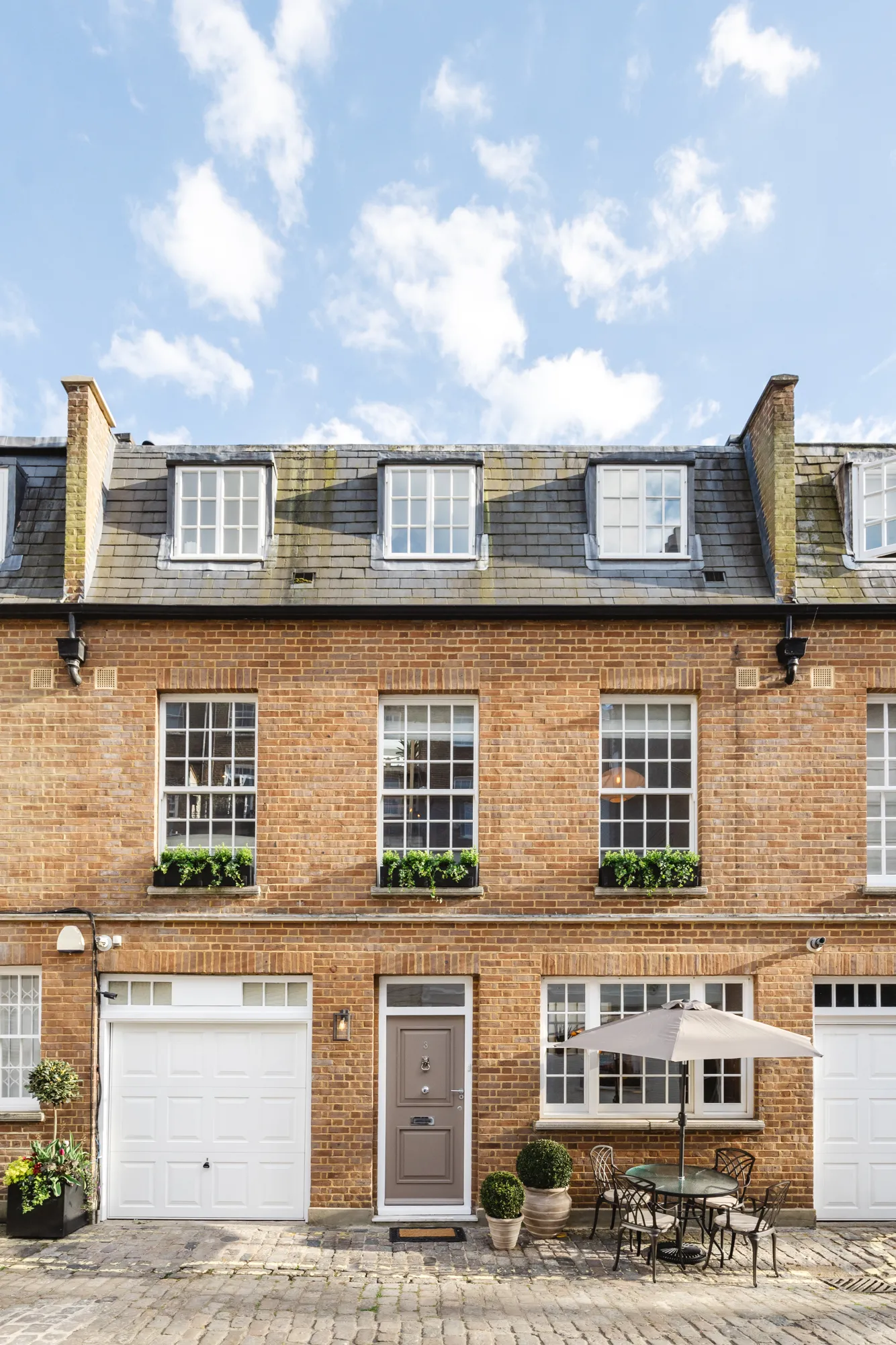 House Frederick Close in City of Westminster