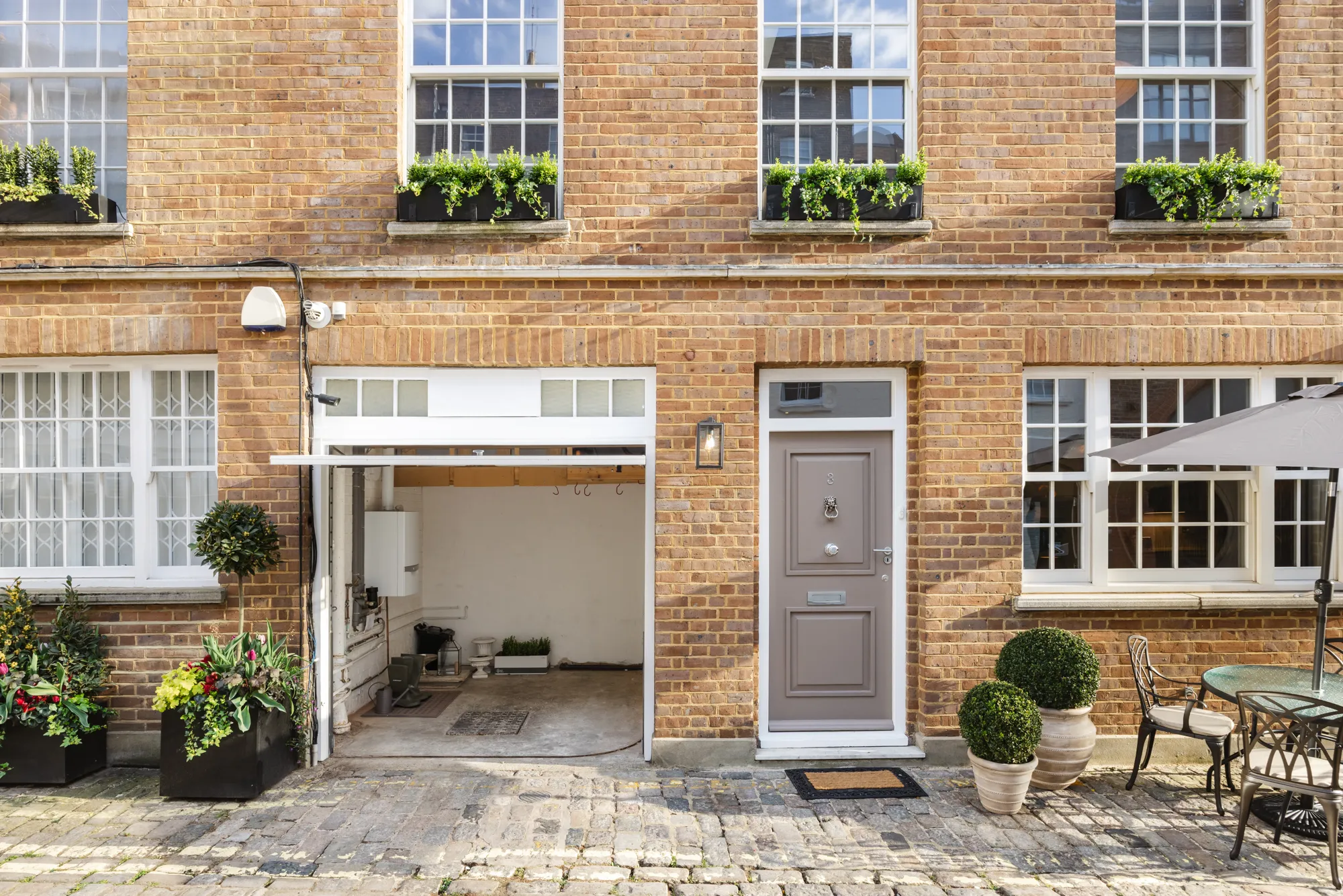 House Frederick Close in City of Westminster