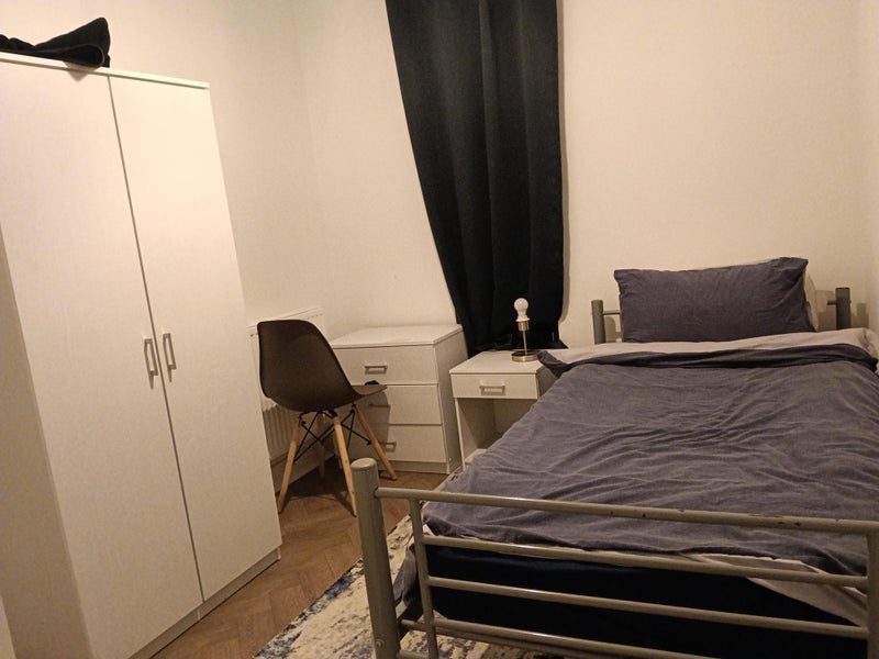 Room Brigham Street in Manchester