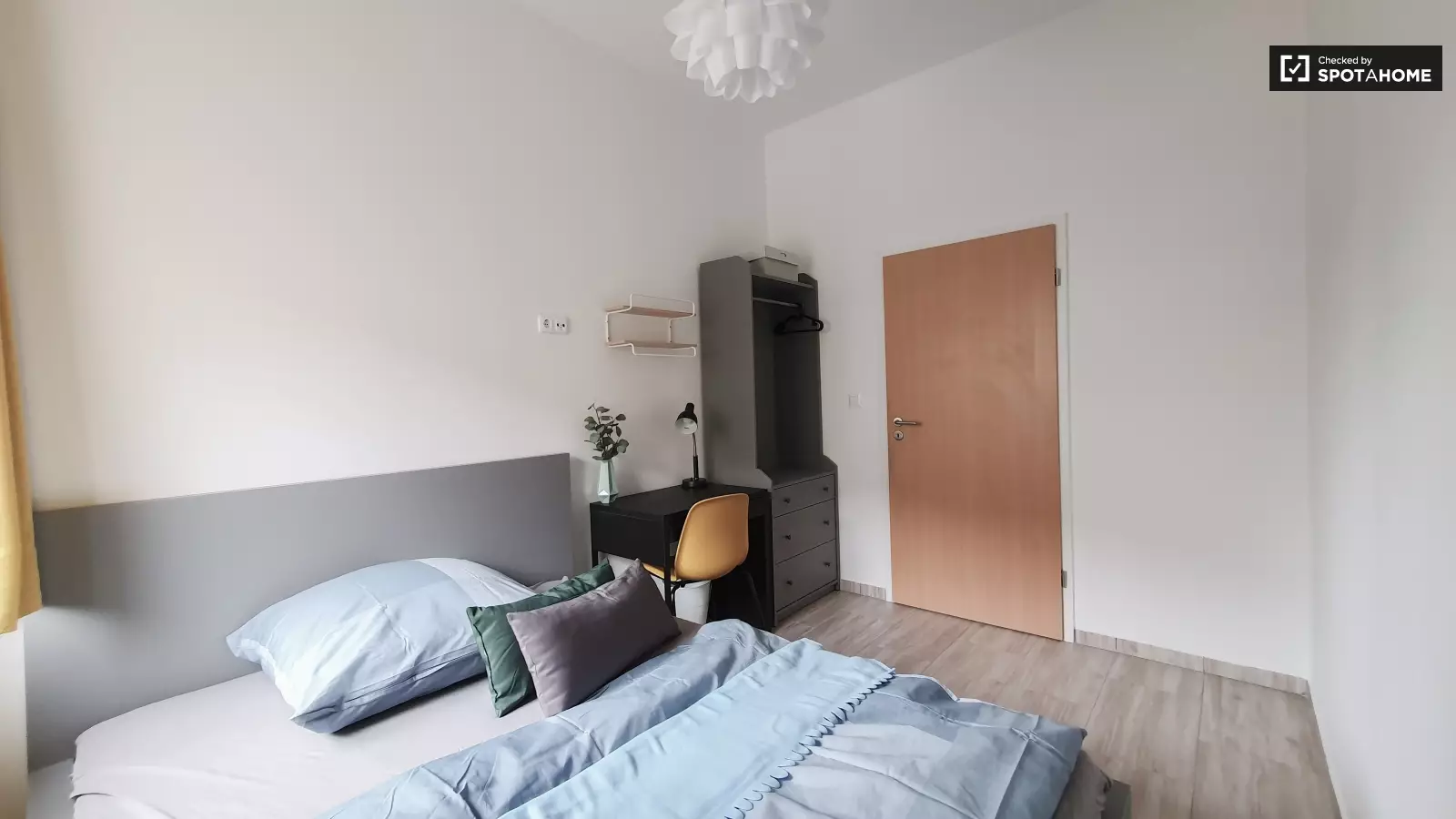 Wohnung Hausotterstraße in Berlin