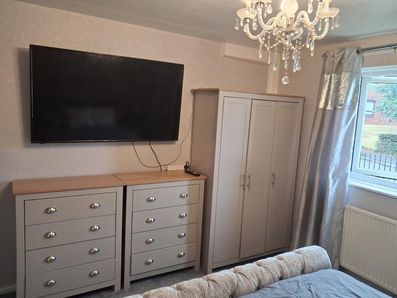 Room Danby Court in Royton