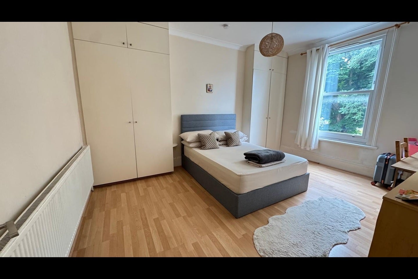 Flat Windsor Road in Greater London
