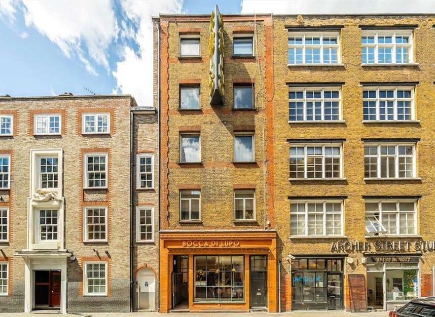 Flat Archer Street in City of Westminster