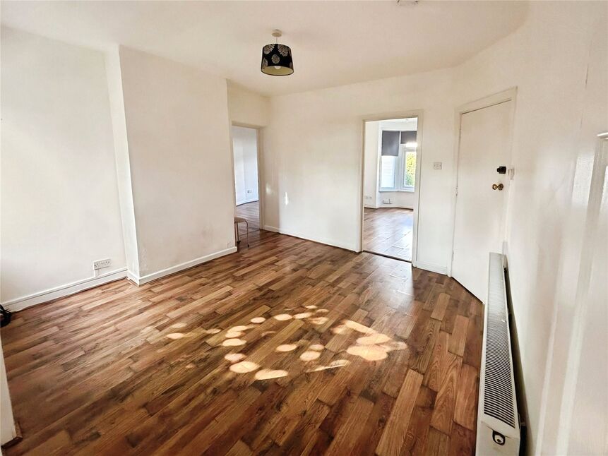 Flat King Edward Avenue in Southampton