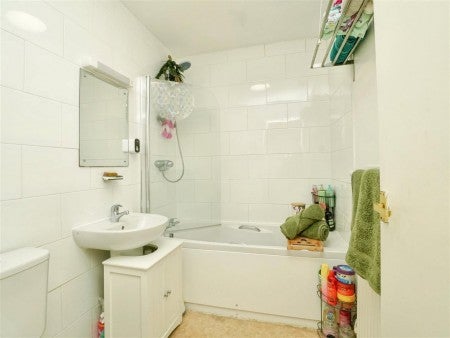 Flat Long Street in Easingwold