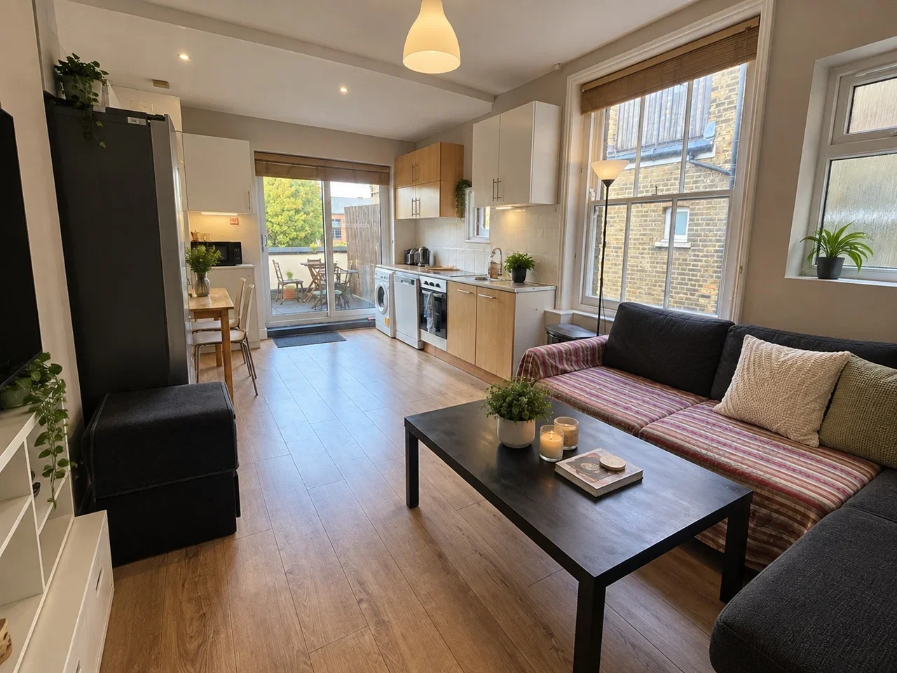 Room Southampton Way in Greater London