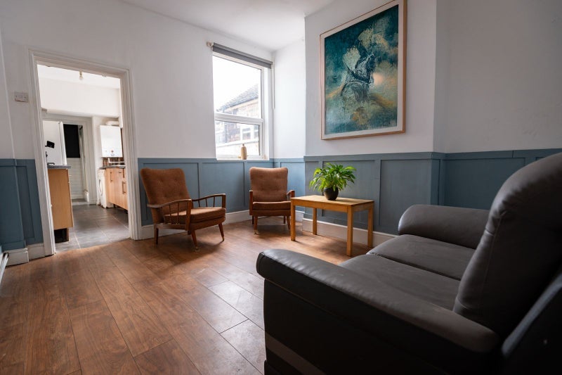 Room Thornton Road in Stoke-on-Trent