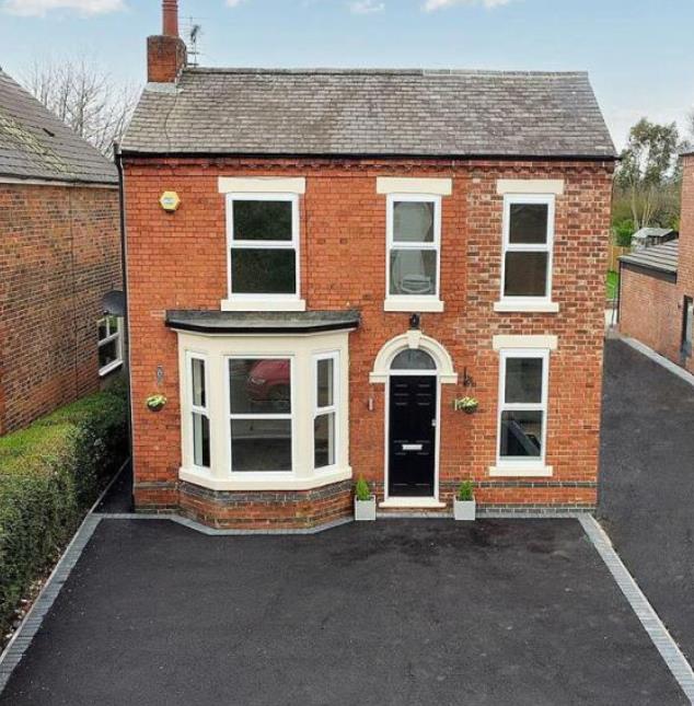 House Victoria Avenue in Derby