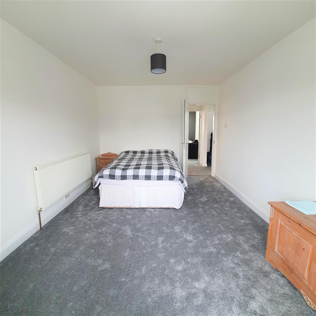 Flat Brownshill Green Road in Coventry