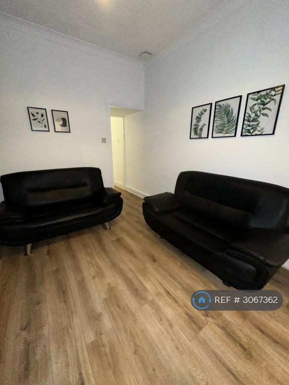 Room Northfield Road in Coventry