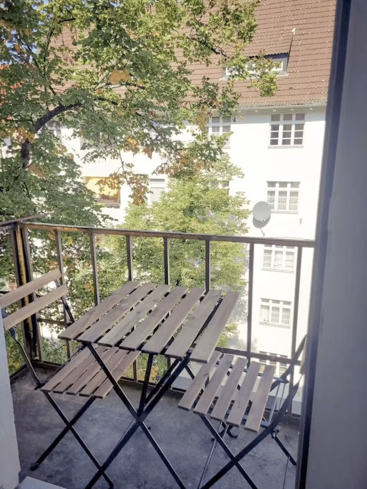 Zimmer Emser Straße in Berlin