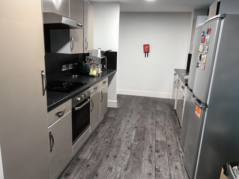 Room West Tollcross in City of Edinburgh