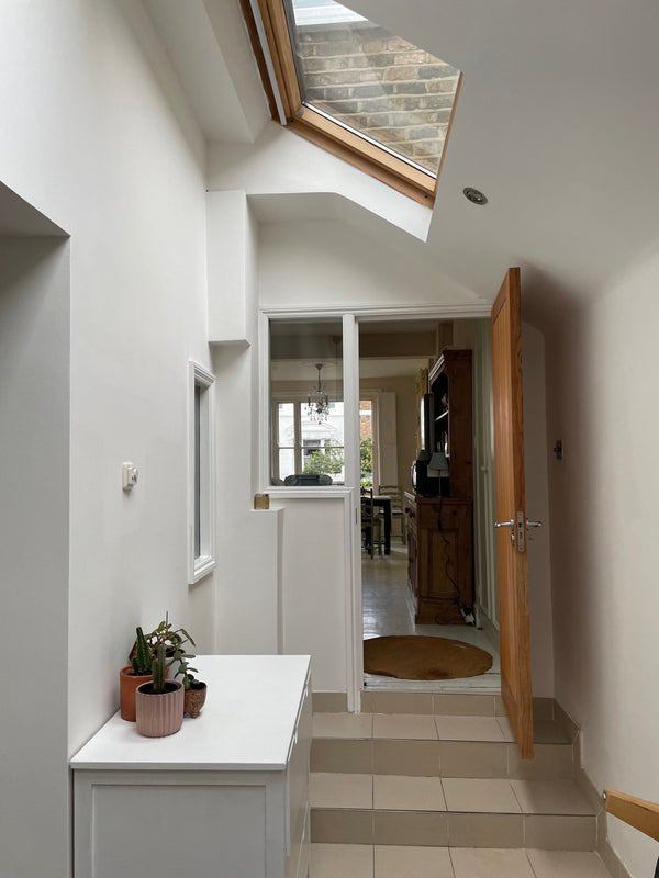 Room Nutfield Road in Greater London