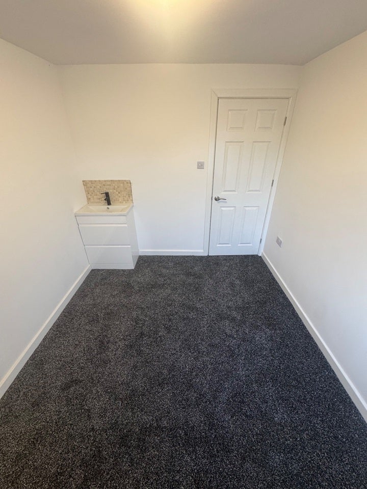 Flat Crossways Road in London