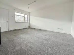 Flat Tamar Rise in Chelmsford