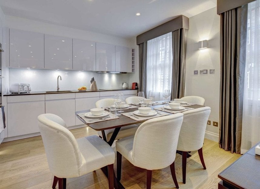 Flat Bruton Place in London