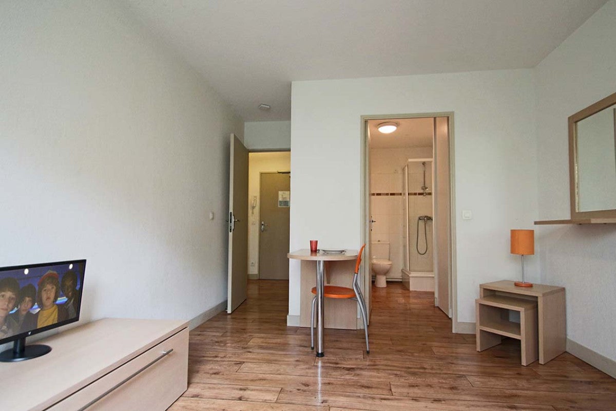 Room Rue de Celleneuve à Saint-Hilaire in Montpellier