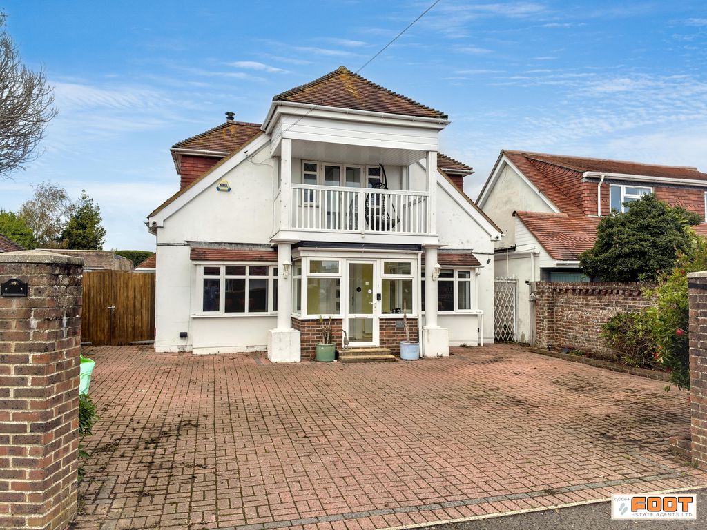 House Havant Road in Havant