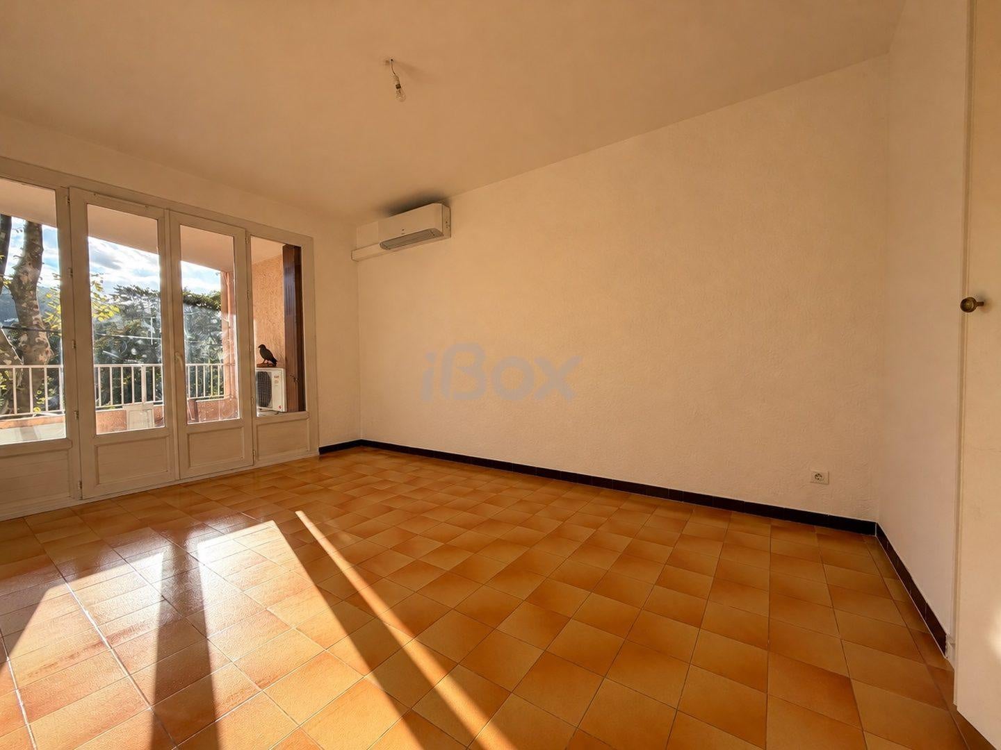 Appartement Boulevard Gambetta à Cuers