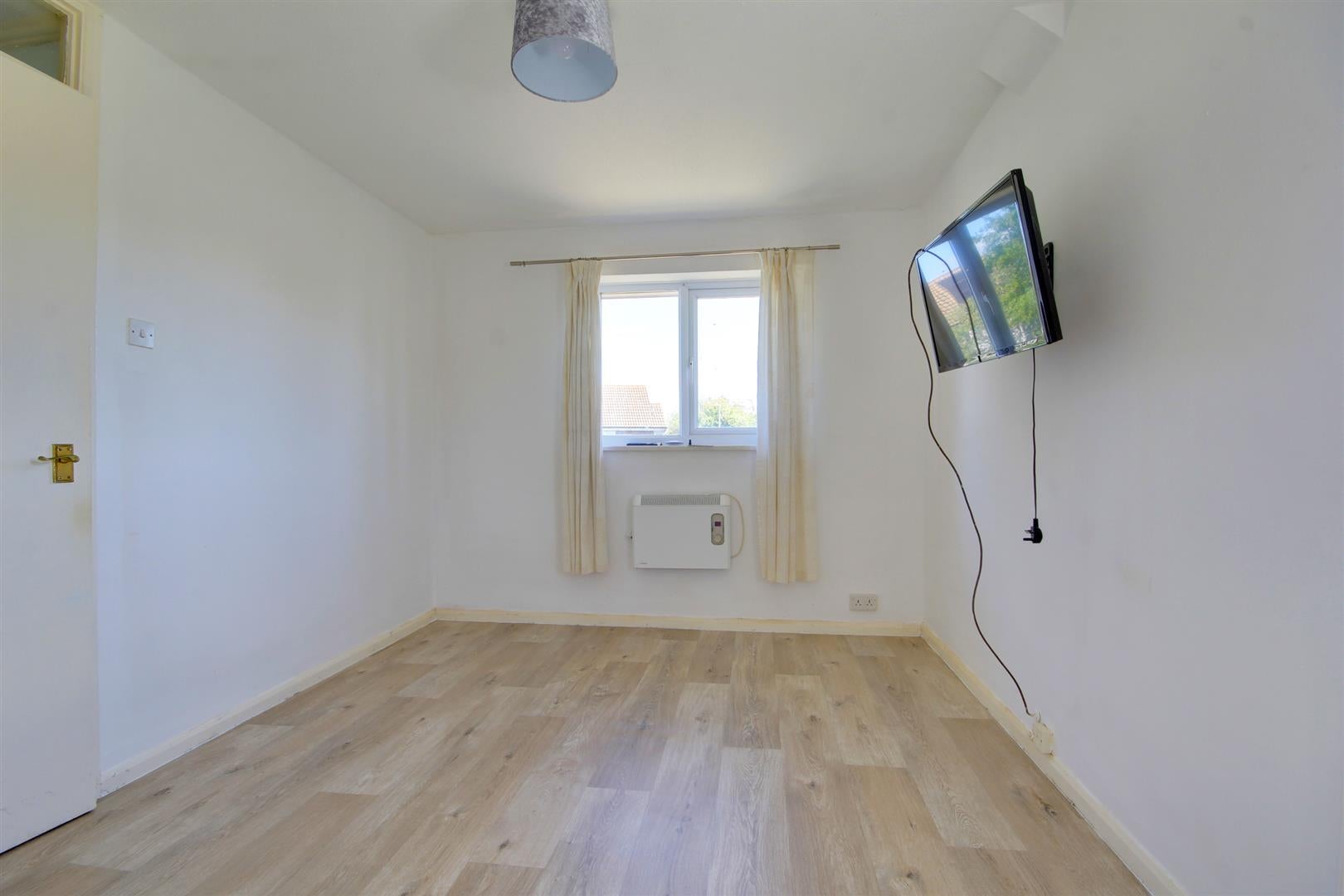 House Bure Close in Huntingdonshire